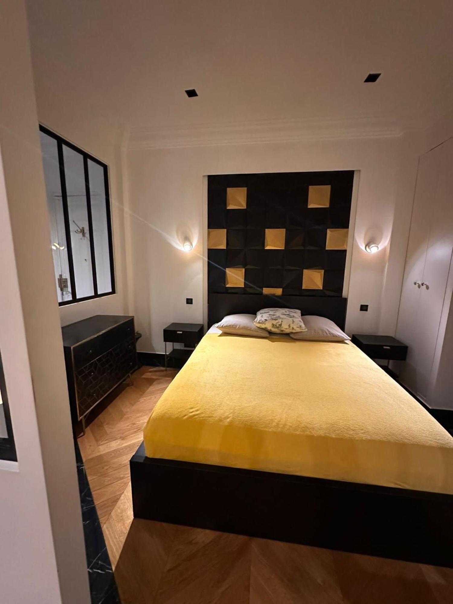 Appartement Cosy Sur Les Champs-Elysees Renoved Paris Exterior foto